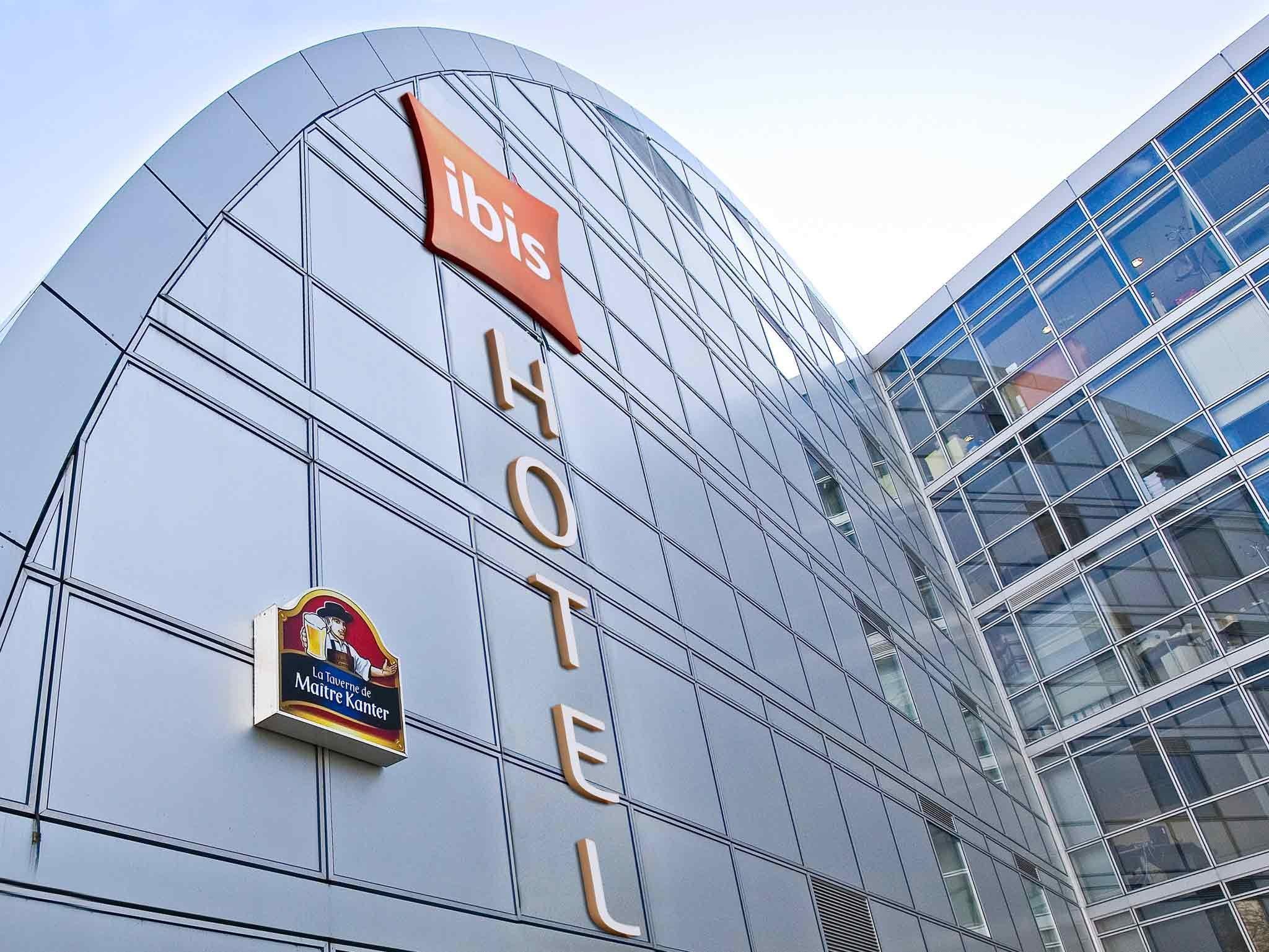 Ibis Besancon Centre La City Екстериор снимка